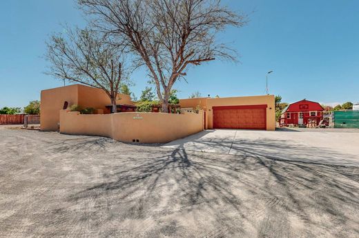 Detached House in Corrales, Sandoval County