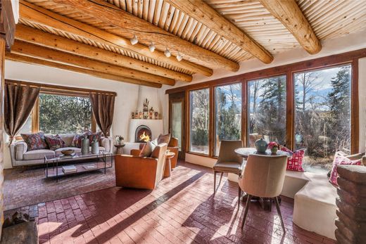 Casa Unifamiliare a Santa Fe, Santa Fe County