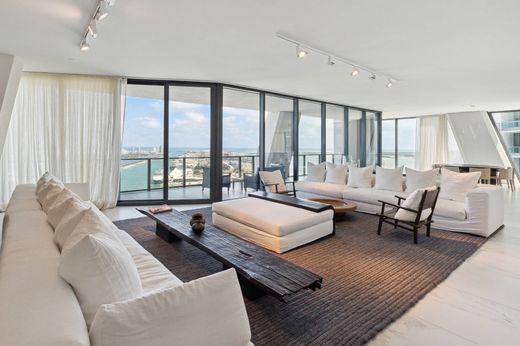 ‏דירה ב  מיאמי, Miami-Dade County