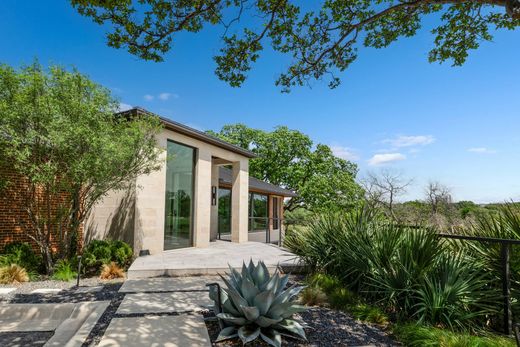 Detached House in Dallas, Dallas County