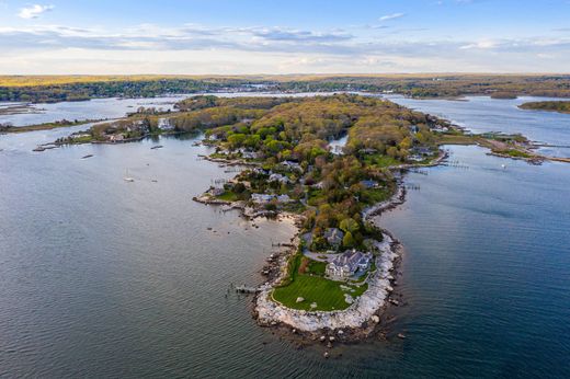 Grond in Stonington, New London County