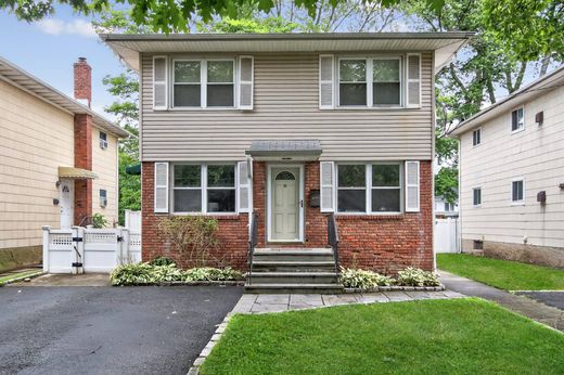 Luxe woning in Port Washington, Nassau County