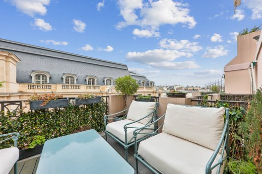 Apartment in Montorgueil, Sentier, Vivienne-Gaillon, Paris