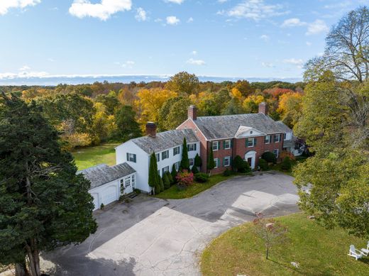 Detached House in Stonington, New London County