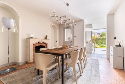 Bordeaux, Girondeの一戸建て住宅