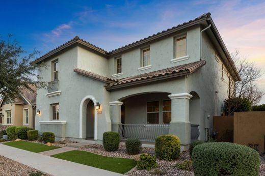 Luxury home in Gilbert, Maricopa County