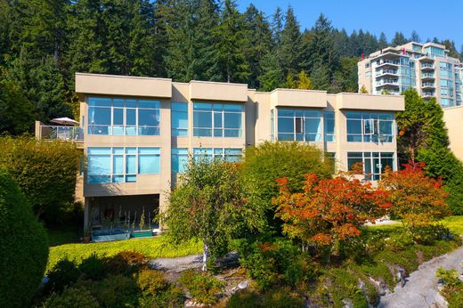 ﺷﻘﺔ ﻓﻲ West Vancouver, Metro Vancouver Regional District