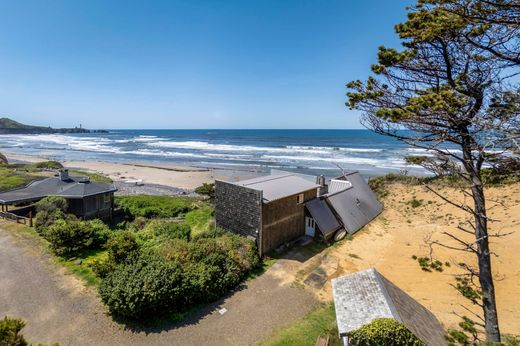 Luxury home in Newport, Lincoln County