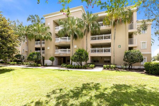 Apartment / Etagenwohnung in Reunion, Osceola County