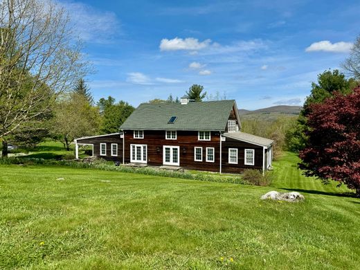 Detached House in Lakeville, Litchfield County