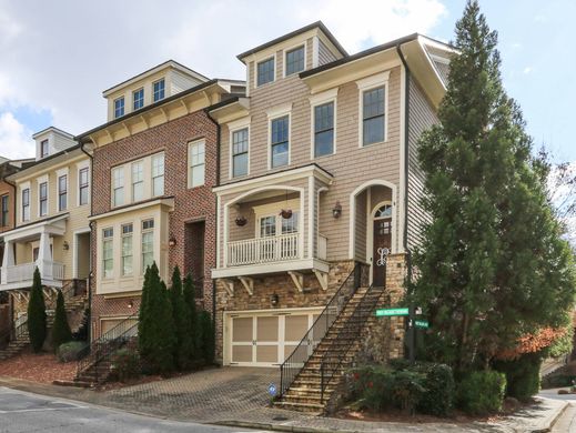 Townhouse in Smyrna, Cobb County