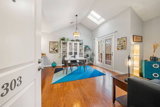 Apartment / Etagenwohnung in Boston, Suffolk County