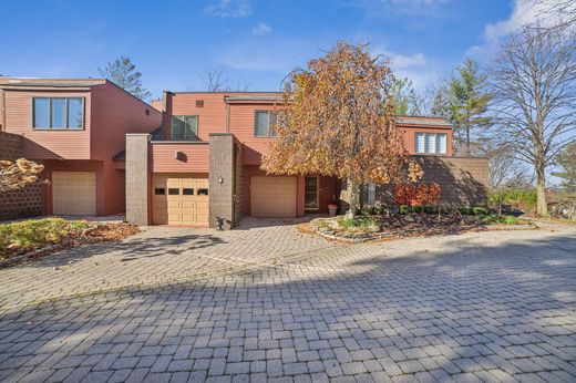 Townhouse in Englewood, Bergen County