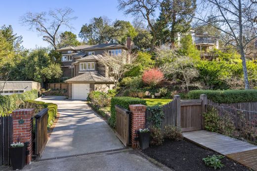 Detached House in Ross, Marin County