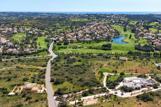 Land in Lagoa, Distrito de Faro
