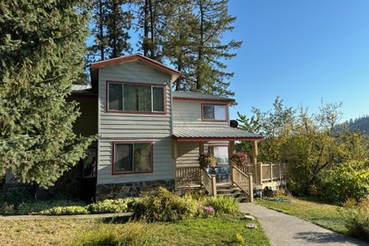 Einfamilienhaus in Newport, Pend Oreille County