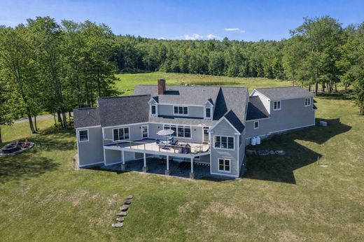 Luxury home in Weathersfield Bow, Windsor County