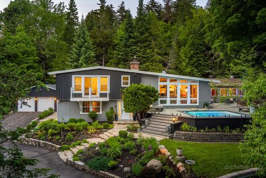 Maison individuelle à Sainte-Marguerite-du-Lac-Masson, Laurentides