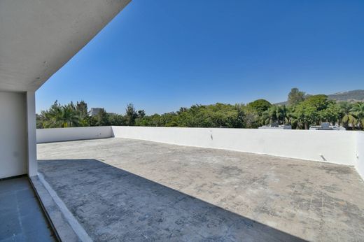 豪宅  Tlajomulco de Zúñiga, 哈利斯科州