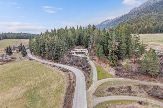 Country House in Enderby, Regional District of North Okanagan