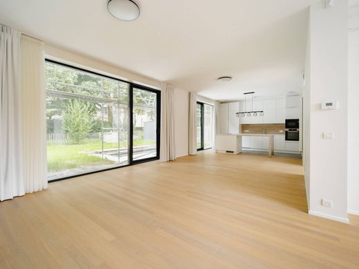 Detached House in Uccle, Brussels Capital Region