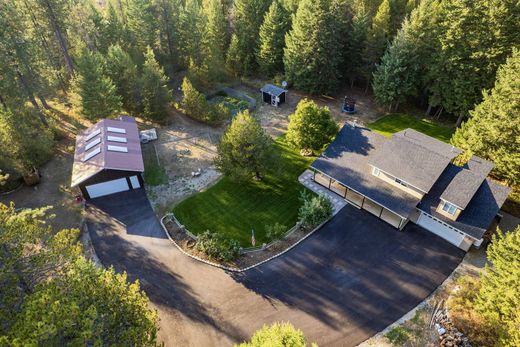 Detached House in Athol, Kootenai County