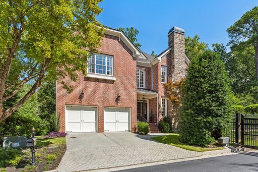 Detached House in Atlanta, Fulton County