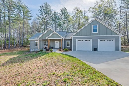 Detached House in Morganton, Burke County