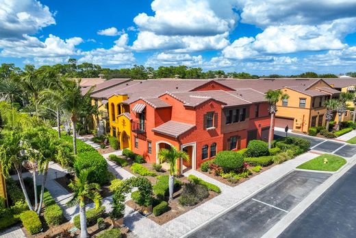 Apartment / Etagenwohnung in Naples, Collier County