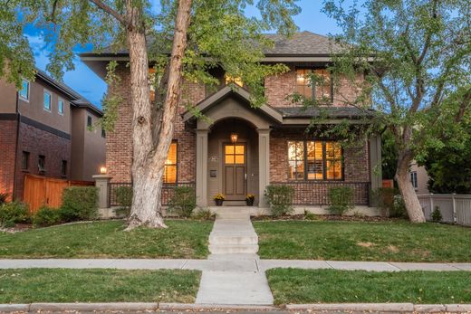 Detached House in Denver, Denver County