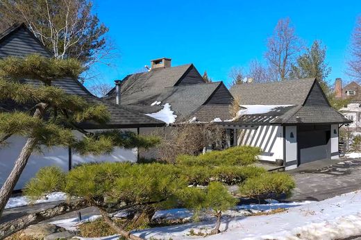 Vrijstaand huis in Tarrytown, Westchester County