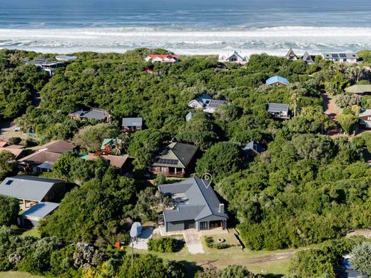 Detached House in Plettenberg Bay, Eden District Municipality