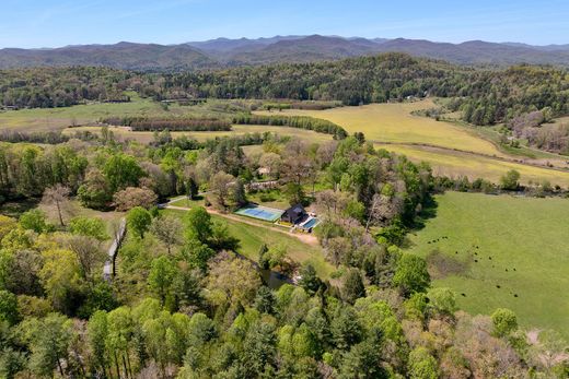 Casa en Brevard, Transylvania County