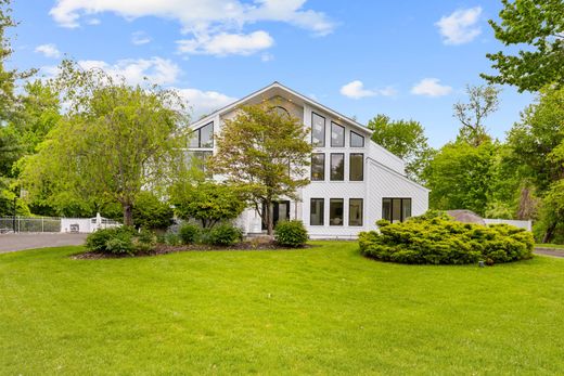 Detached House in Old Tappan, Bergen County