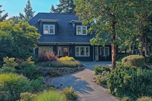 Vrijstaand huis in Salt Spring Island, Capital Regional District