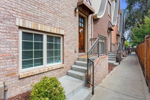 Townhouse - Denver, Denver County