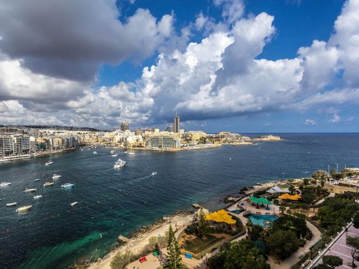 Квартира, Слима