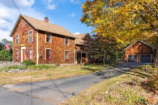 Vrijstaand huis in Avon, Hartford County