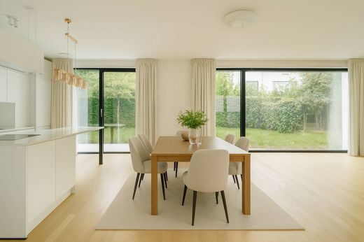 Detached House in Uccle, Brussels Capital Region