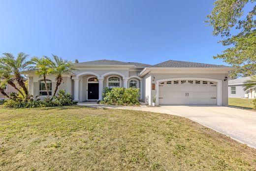 Dom jednorodzinny w North Port, Sarasota County