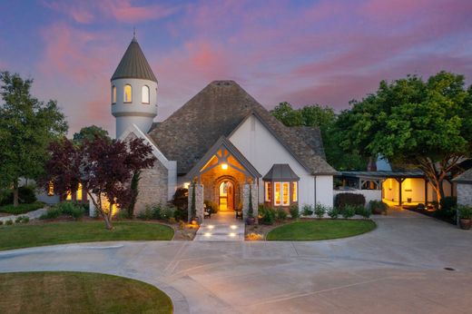 Luxury home in Davis, Yolo County
