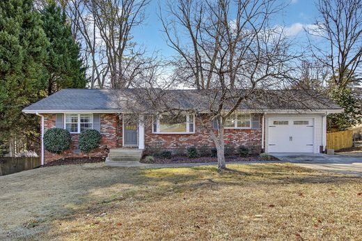 Vrijstaand huis in Smyrna, Cobb County