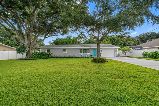 Einfamilienhaus in Seminole, Pinellas County