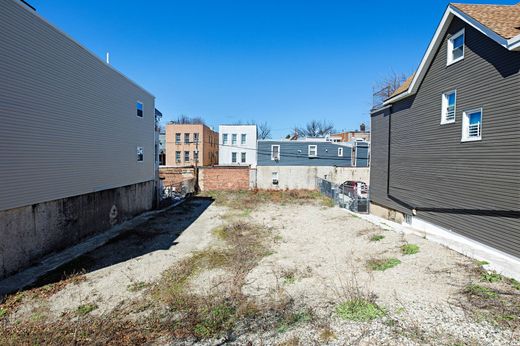 Grundstück in Bronxdale, Bronx