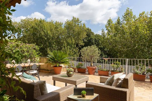 Apartment in Rome, Latium