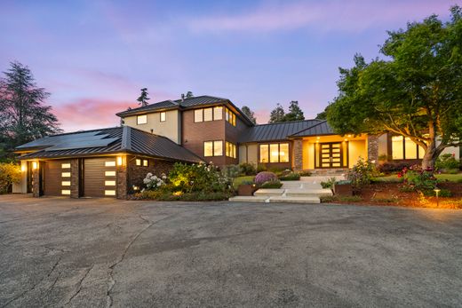 Detached House in Los Altos Hills, Santa Clara County