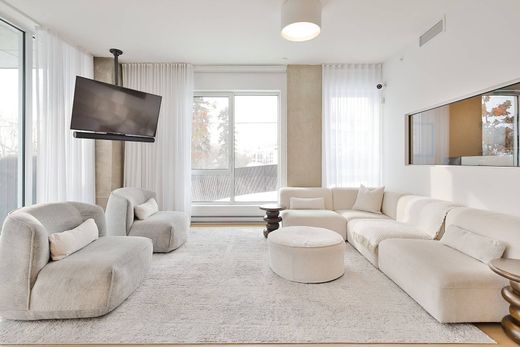 Apartment in Boisbriand, Laurentides