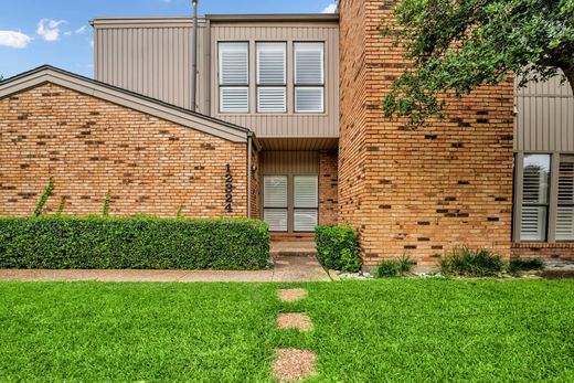 Townhouse - Dallas, Dallas County