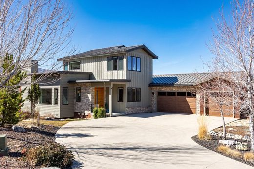 Detached House in Woodland Hills, Utah County