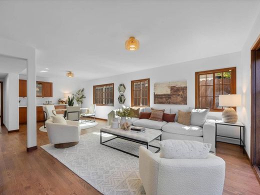 Dom jednorodzinny w West Los Angeles, Los Angeles County